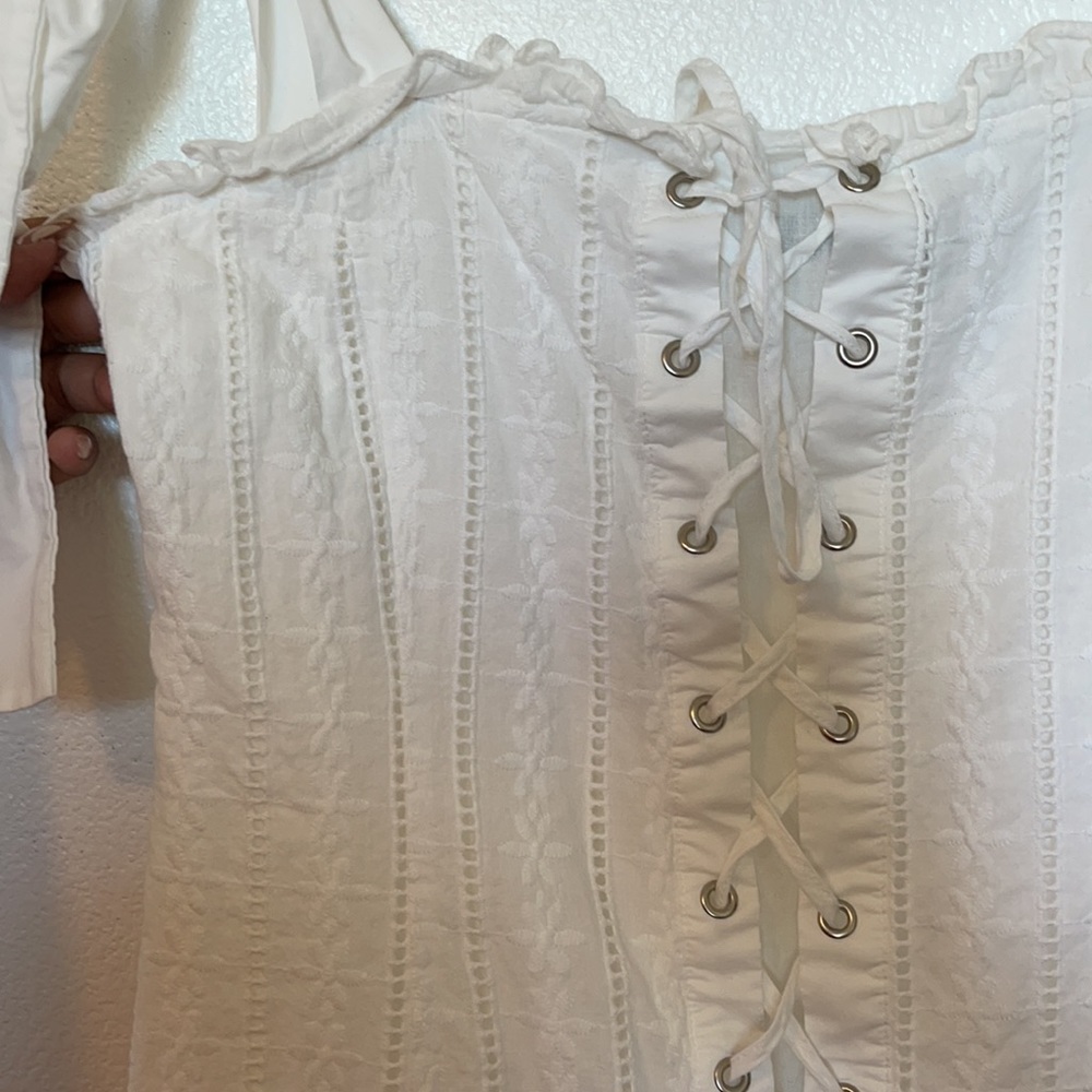 NEVER WORN WHITE RUFFLE BRUNCH DRESS - Picture 5 of 5